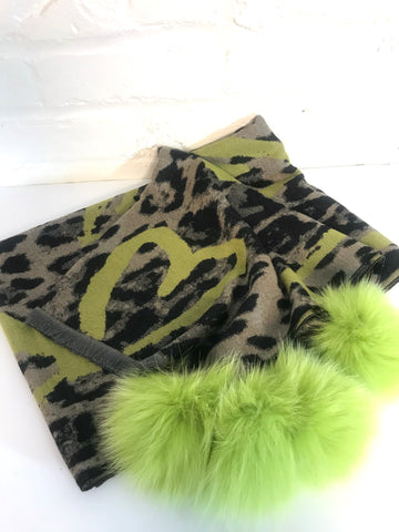 Lime Pom-Pom Heart Scarf