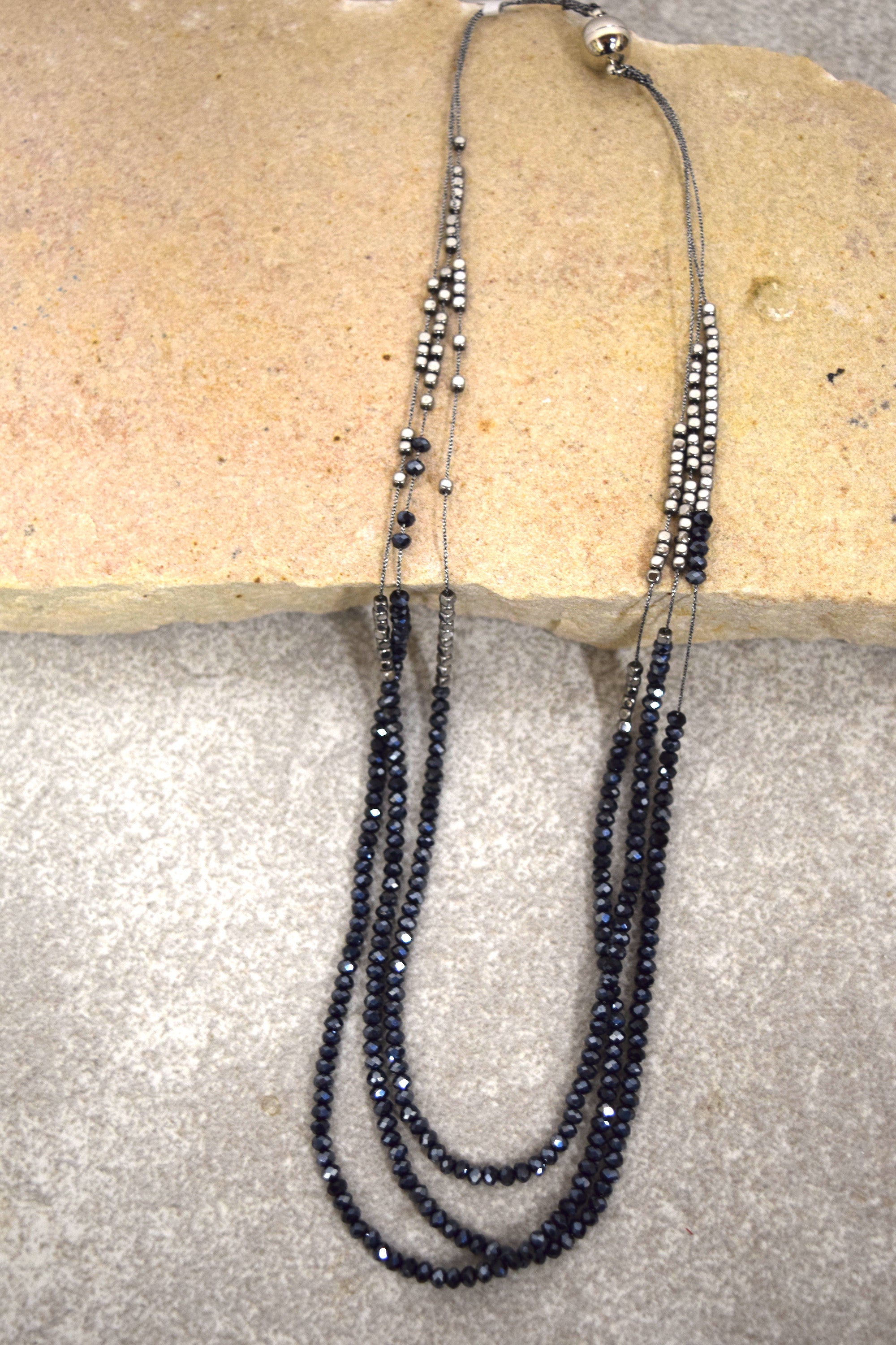 Glitter Necklace - Black and Silver