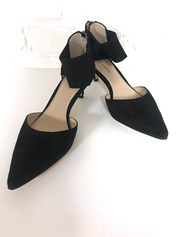 Sexy Black Kitten Heel